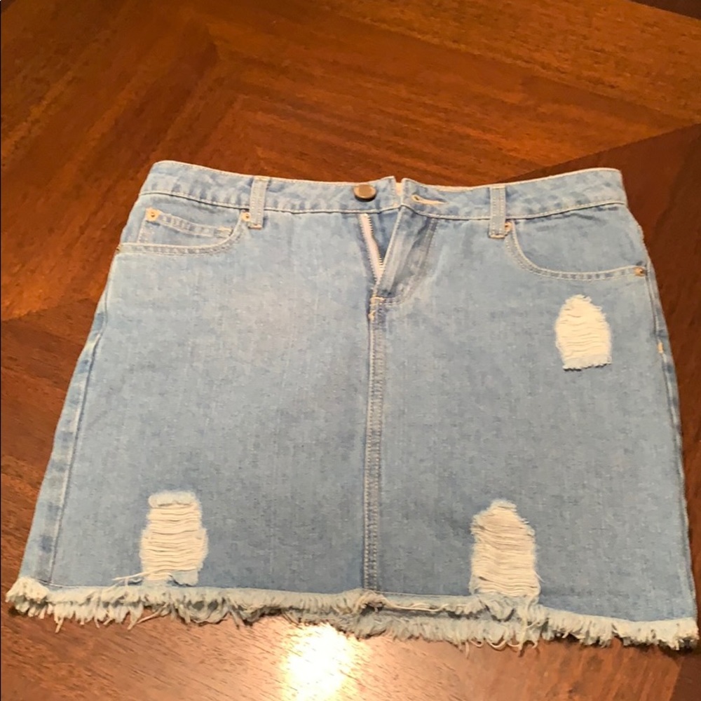 *New Without Tags* GB Jean skirt